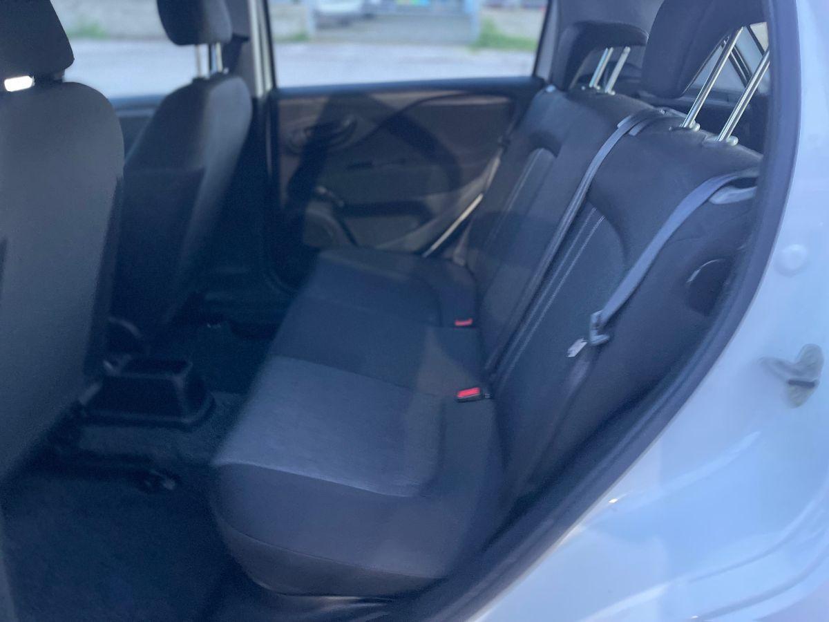 FIAT - Punto - 1.4 8V 5p. Natural Power Lounge