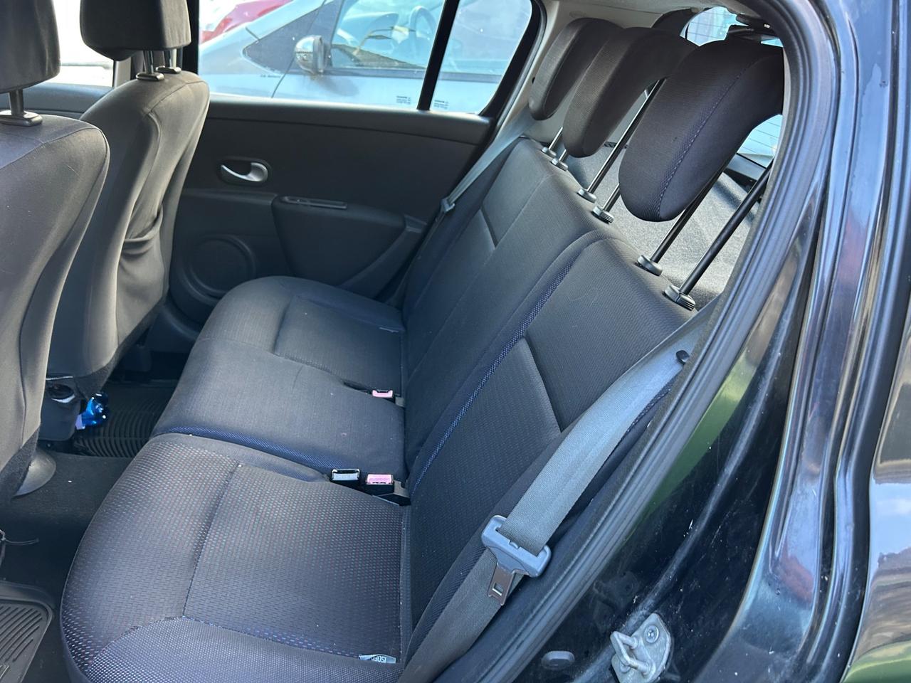 Renault Clio 1.5 dCi 85CV 5 porte AUTOMATICA