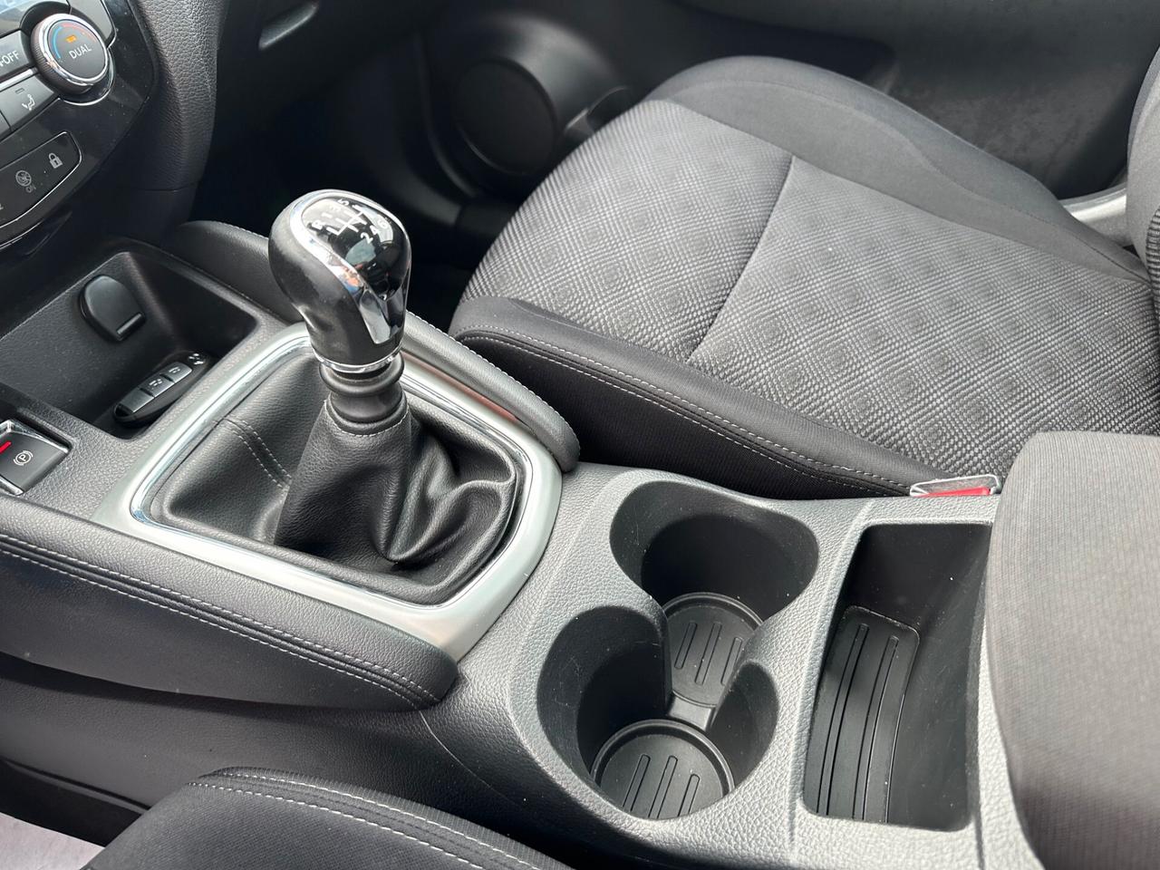 Nissan Qashqai 1.5 dCi N-Connecta 360°