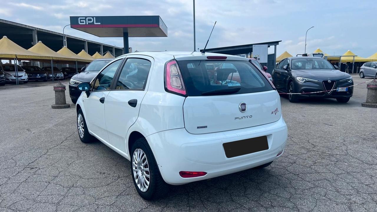 Fiat Punto 1.4 8V 5 porte Easypower Street