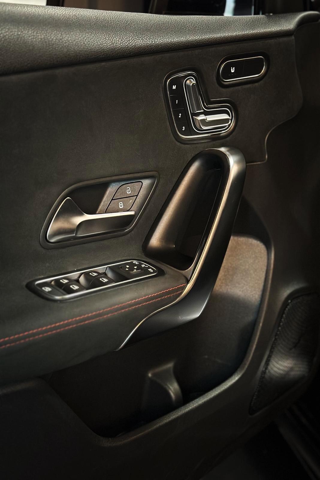 Mercedes-benz A 200 D Premium AMG