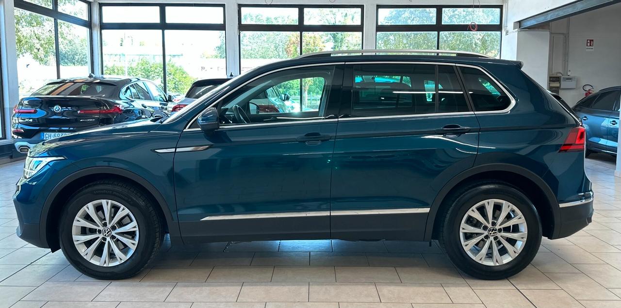 VOLKSWAGEN TIGUAN LIFE 2.0TDI DSG *CARPLAY*RADAR*LUCI*