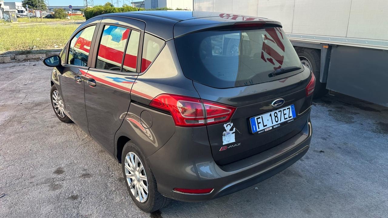 Ford B-Max 1.5 TDCi 75 CV Business Titanium