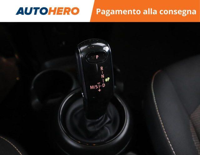 MINI Cooper 1.5 Cooper Essential 5 porte