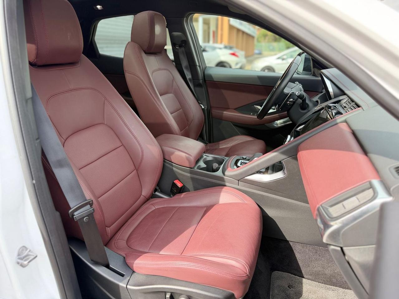 Jaguar E-Pace R-Dynamic P 300e PHEV #10346