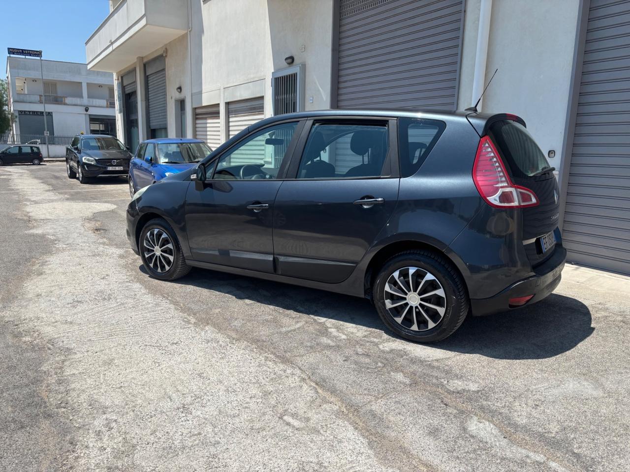 Renault Scenic Scénic X-Mod 1.5 dCi 105CV Confort