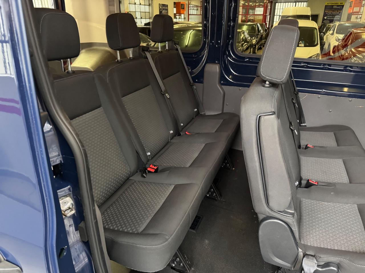 Ford Transit 330 2.0TDCi EcoBlue 130CV PM-TM Combi Trend