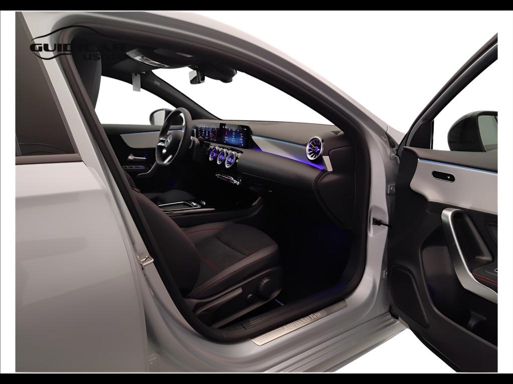 Mercedes-Benz Classe A - W177 2023 - A 180 d AMG Line Advanced Plus auto