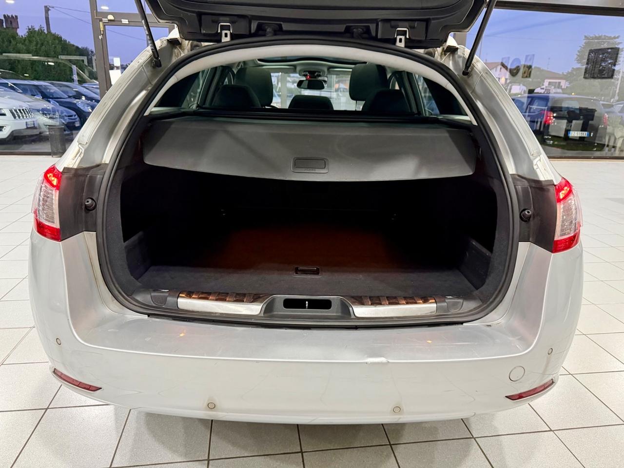 Peugeot 508 2.0 HDi 140CV SW Ciel Business