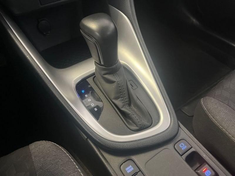 Toyota Yaris Hybrid Active MY22