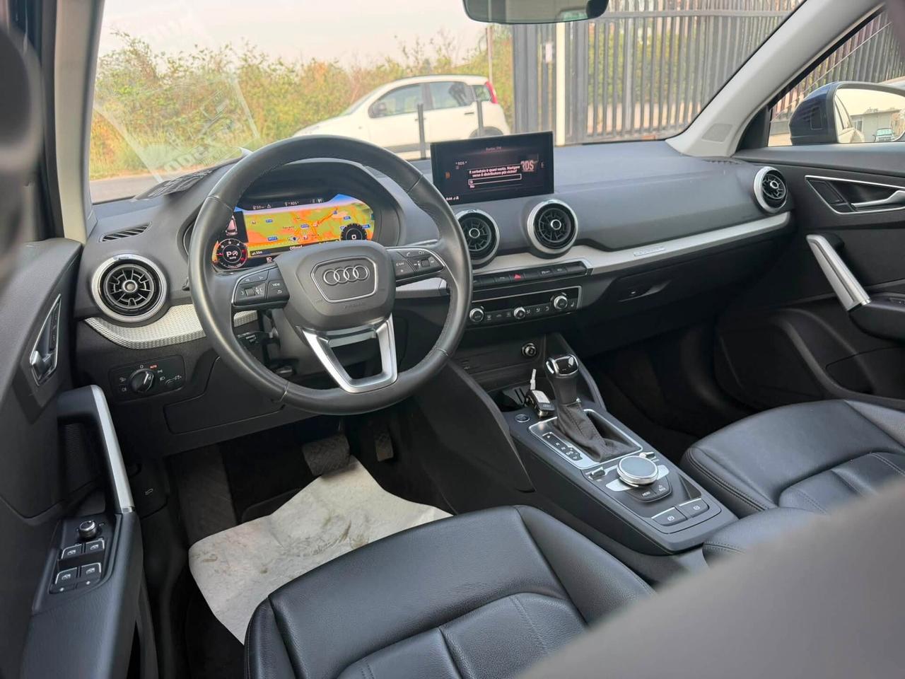 Audi Q2 TDI quattro S tronic line Edition tetto apribile