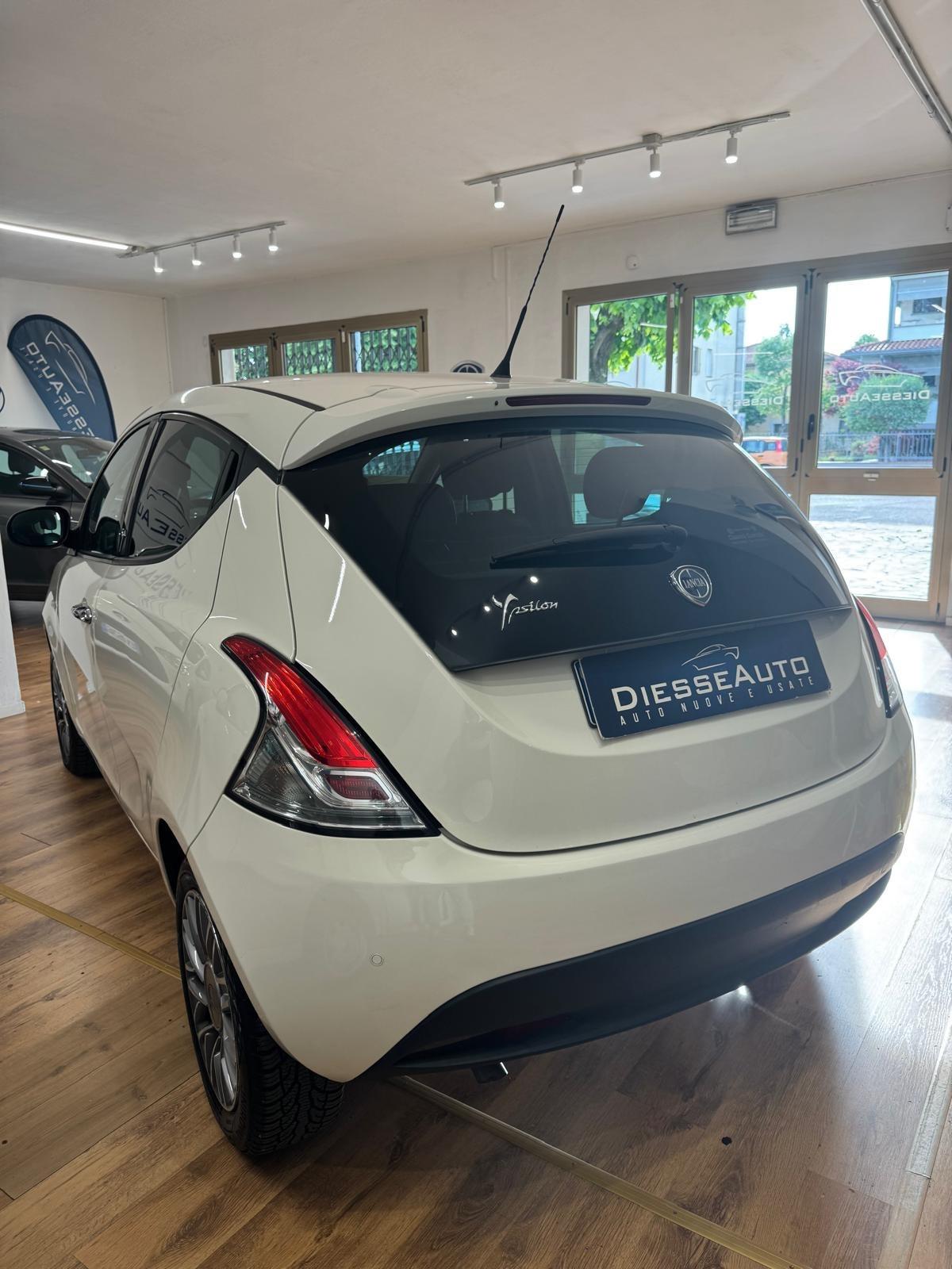 Lancia Ypsilon 1.3 MJT 16V 95 CV 5 porte S&S Platinum