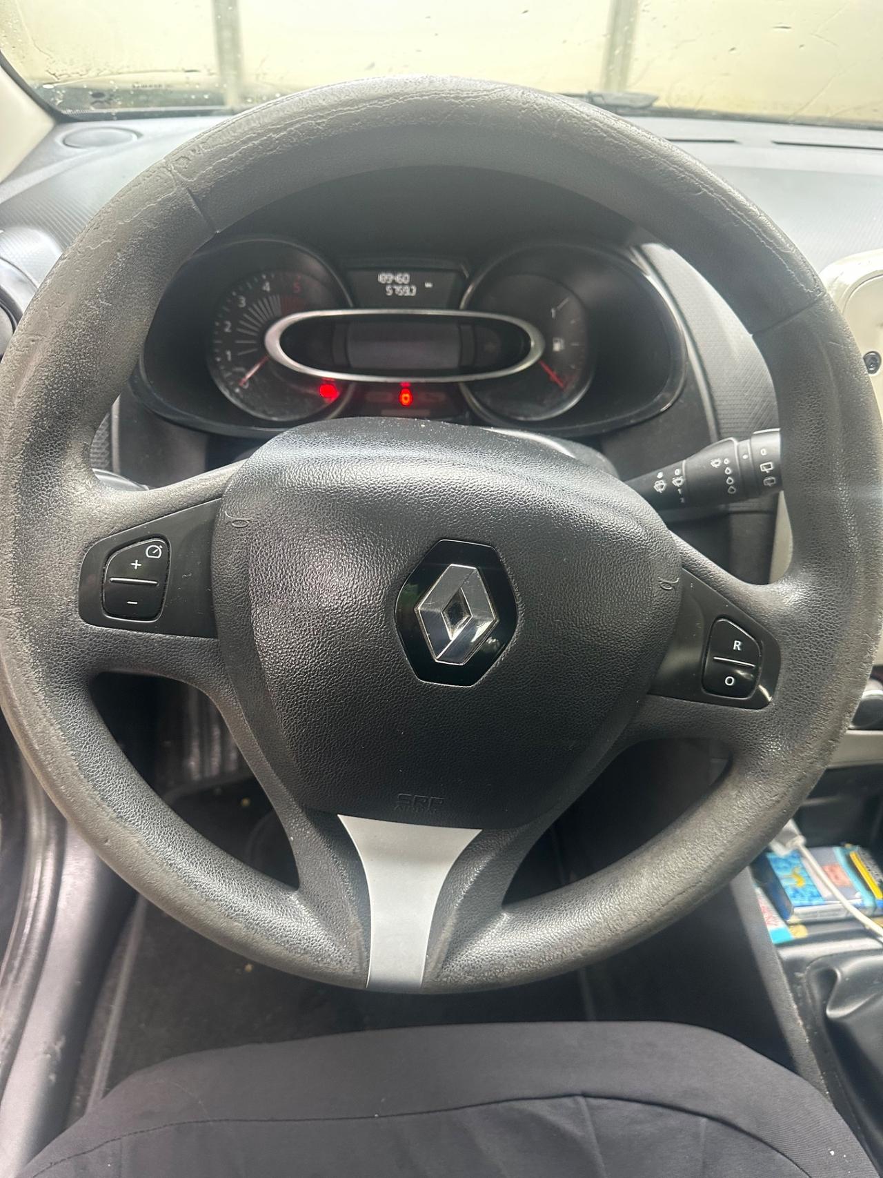 Renault Clio dCi 8V 75 CV Start&Stop 5 porte Energy Duel