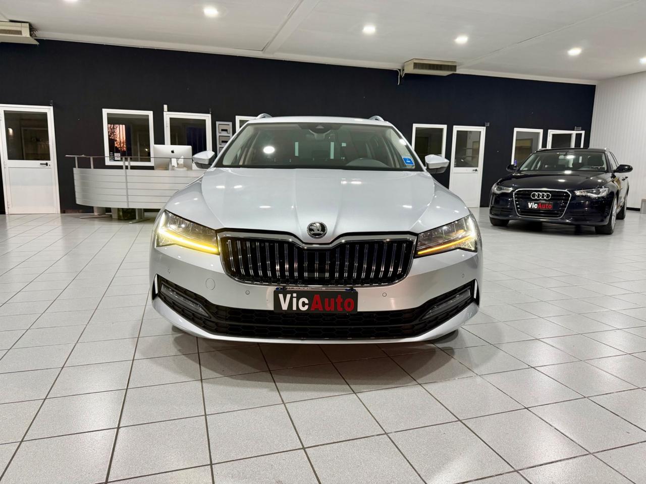 Skoda Superb 1.6 TDI SCR DSG Wagon Style