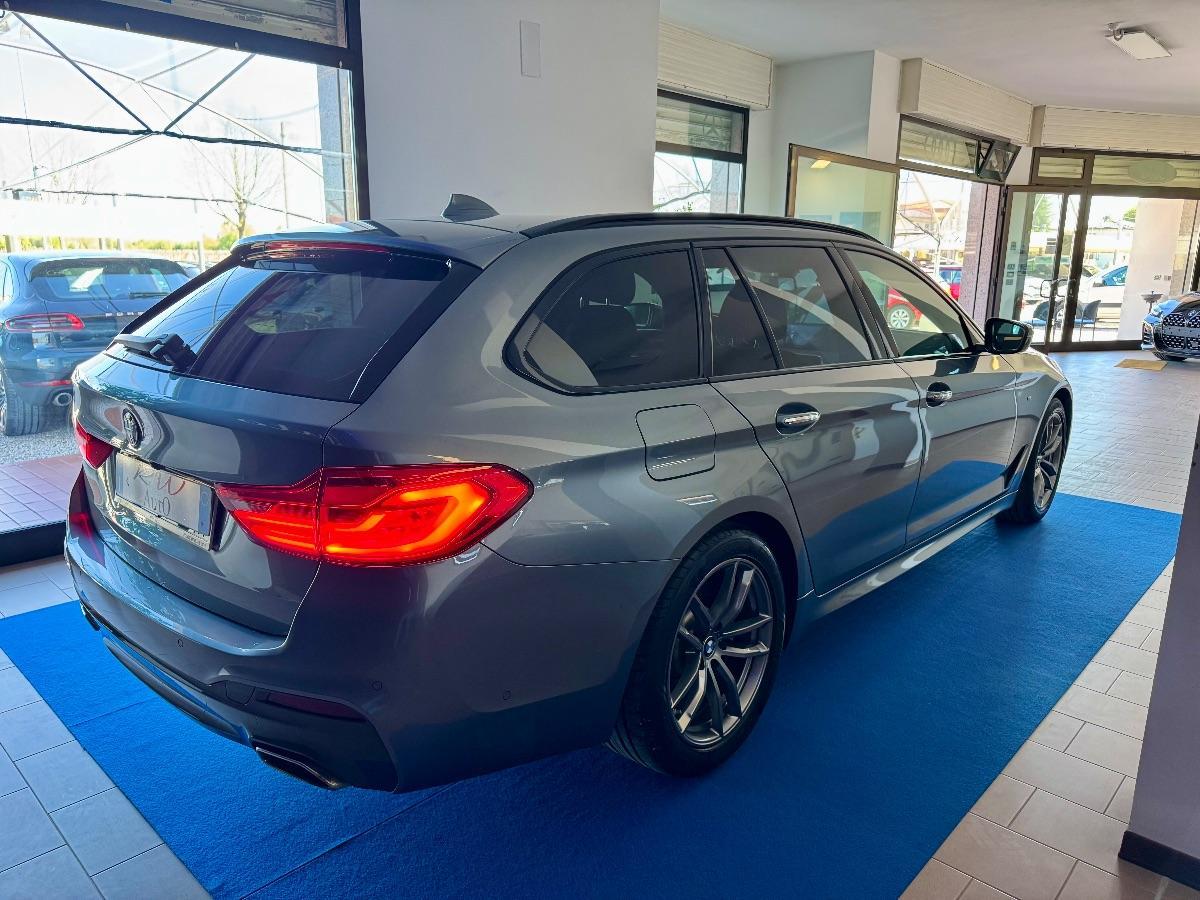 BMW - Serie 5 520 Touring Msport
