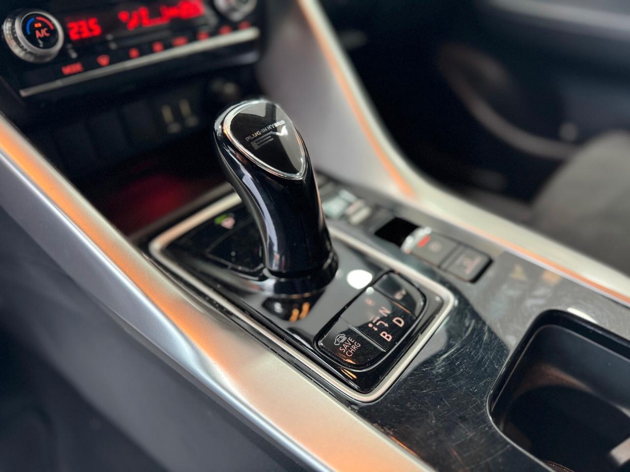 Mitsubishi Eclipse Cross 2.4 MIVEC 4WD PHEV INSTYLE