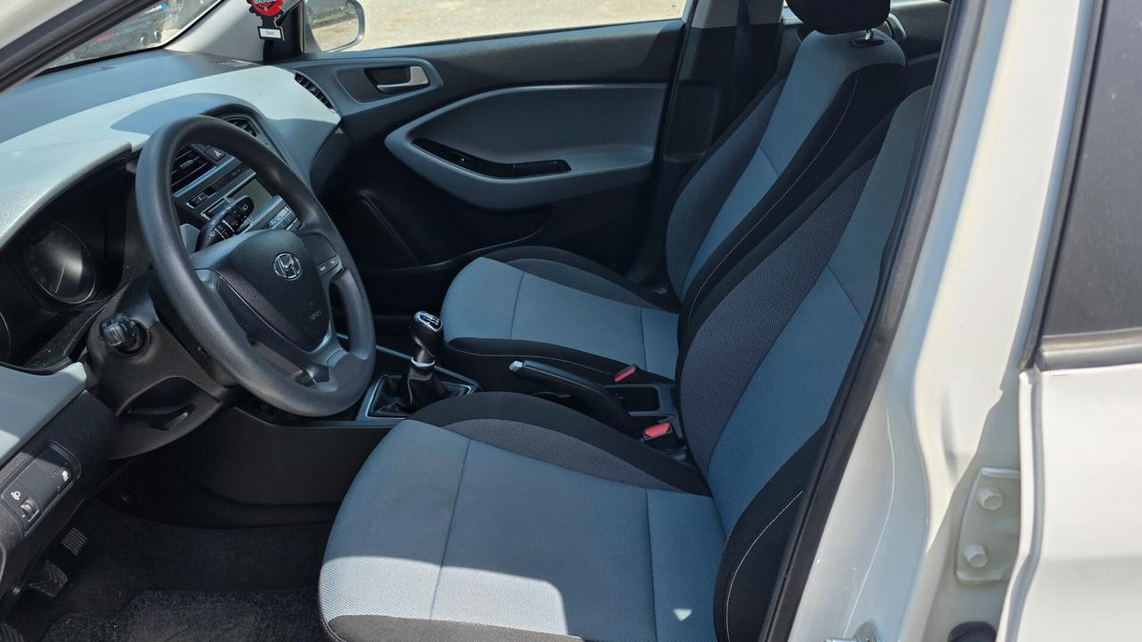 Hyundai i20 1.1 CRDi 12V 5 porte Go!
