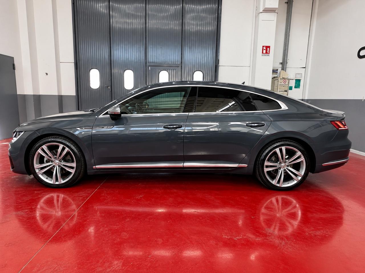 Volkswagen Arteon 2.0 TSI 190 CV DSG R Line