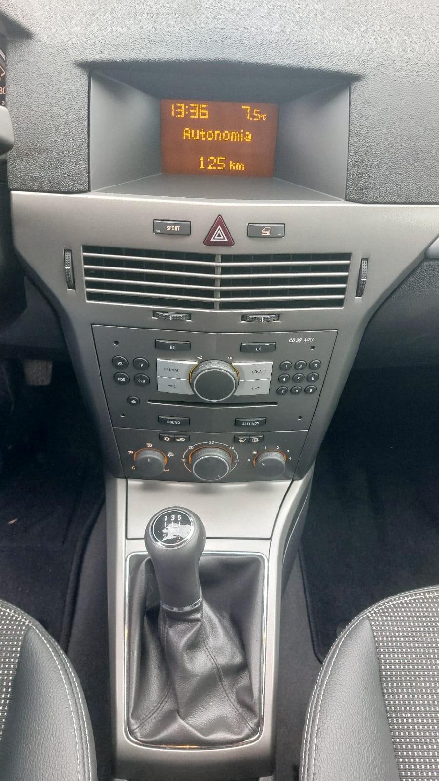 Opel Astra 1.7 CDTI 101CV 5 porte Cosmo