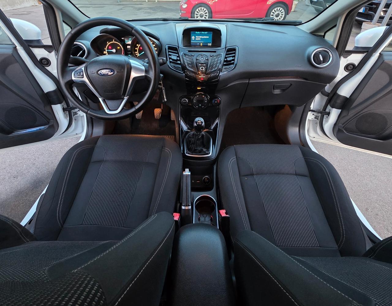 Ford Fiesta 1.5 TDCi 95CV 5 porte Titanium