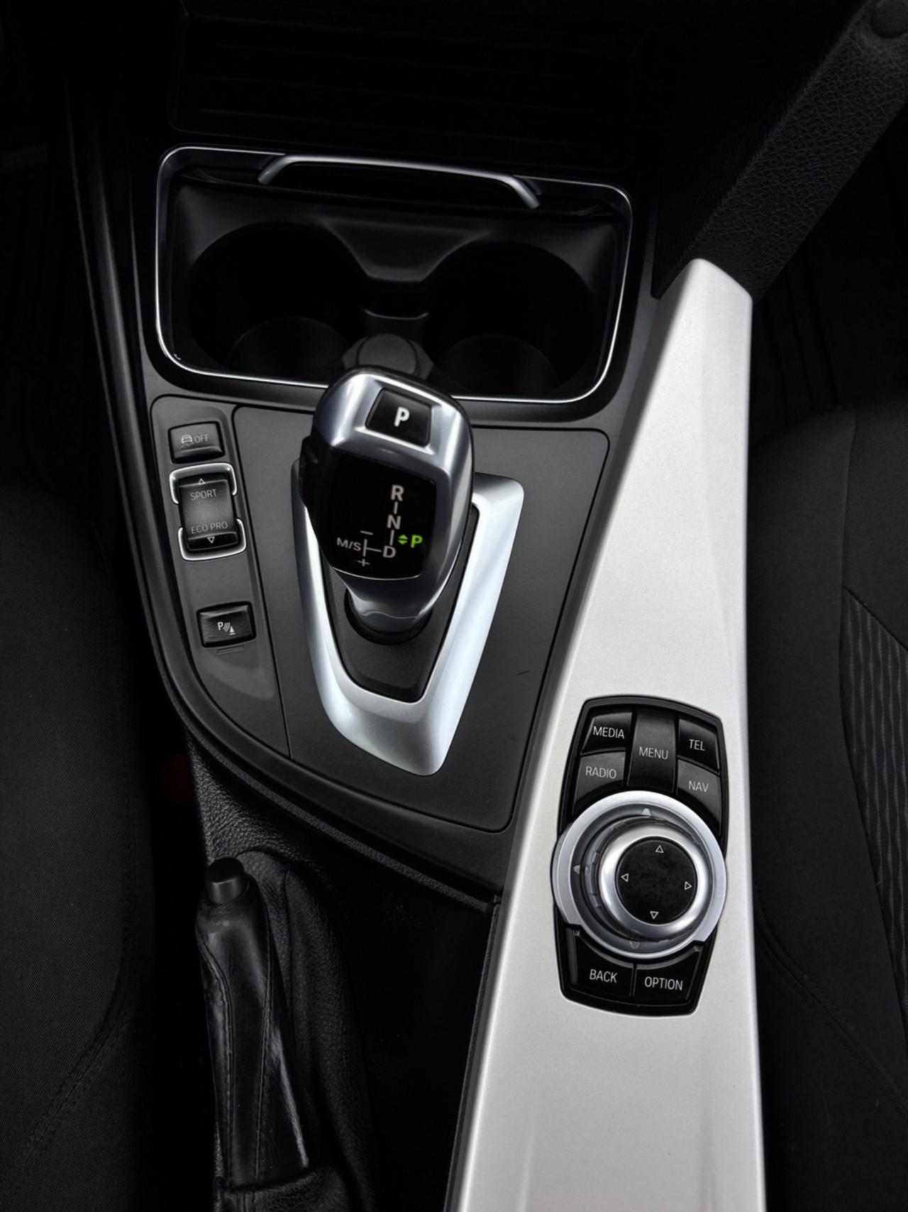BMW 318d Touring (EURO6-B) garanzia 12 mesi