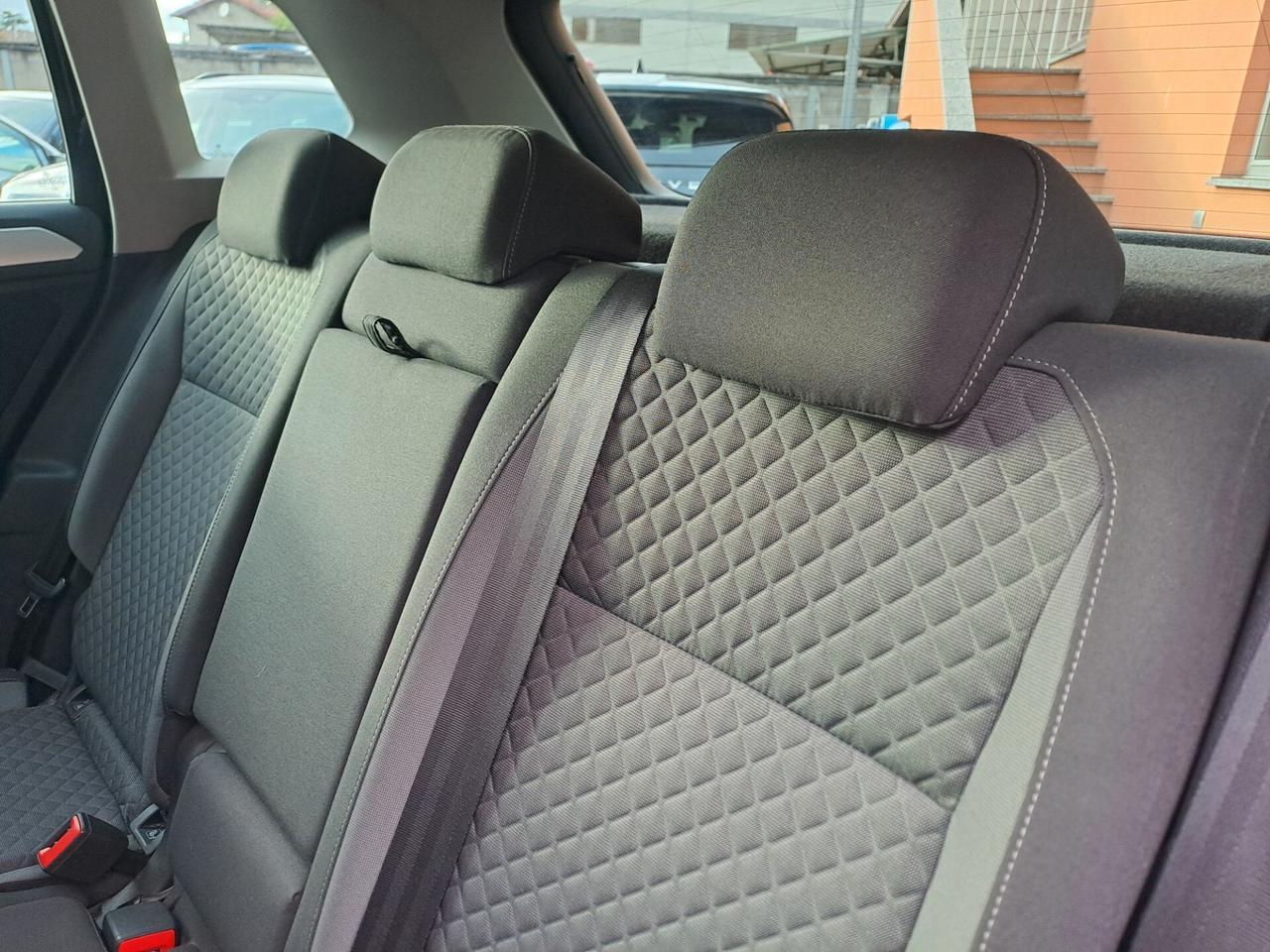VW TIGUAN 1.6 TDI BUSINESS *OK NEOPATENTATI*