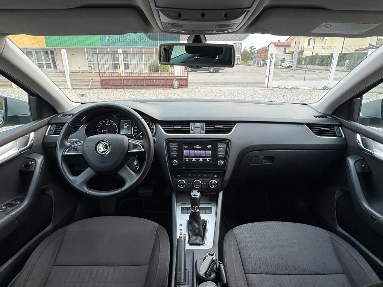 Skoda Octavia 1.6 TDI CR 105 CV DSG Wagon Executive