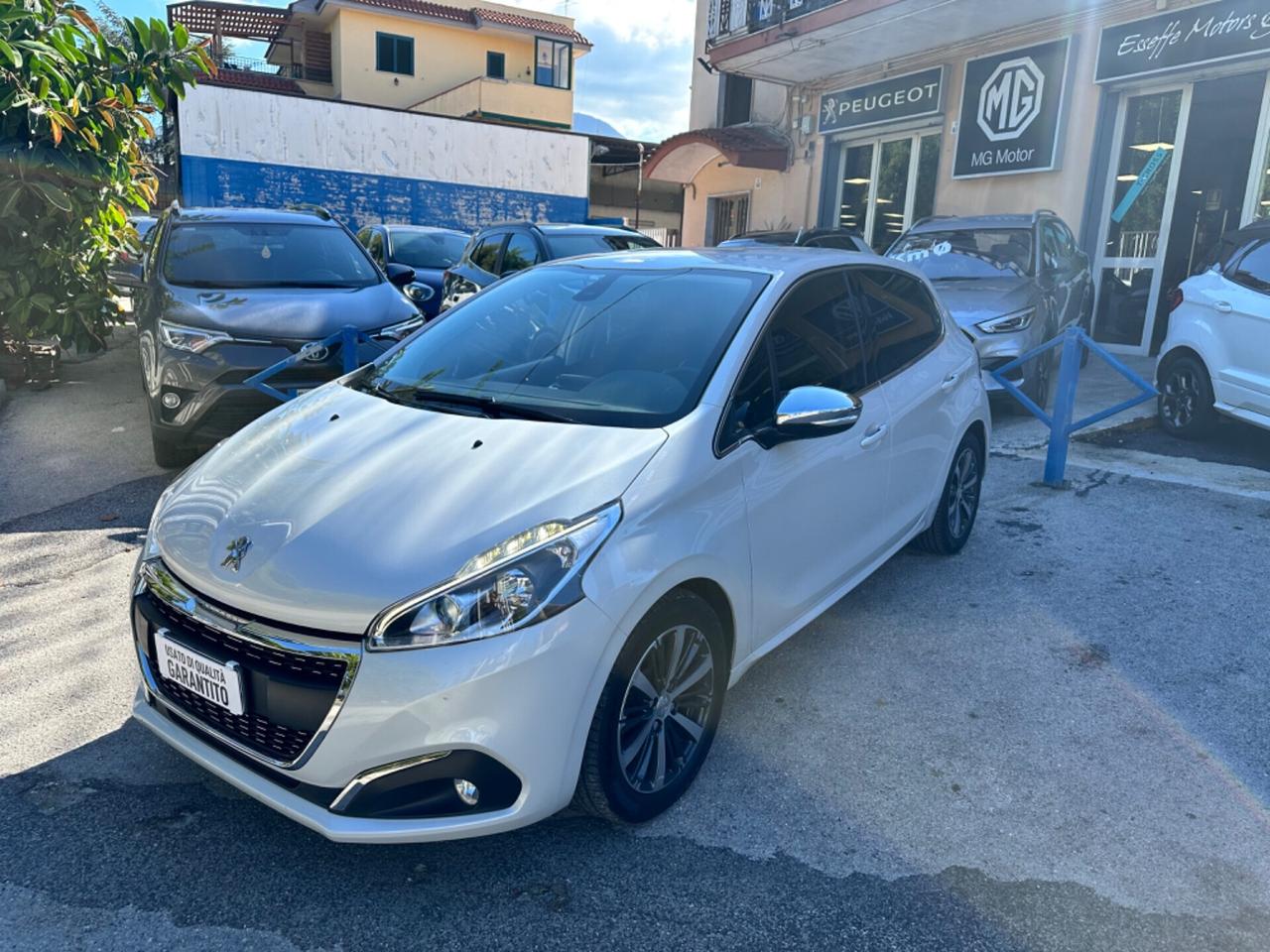 Peugeot 208 BlueHDi 75 5 porte Allure