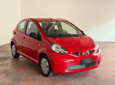 Toyota Aygo 1.0 12V VVT-i 5 porte Now