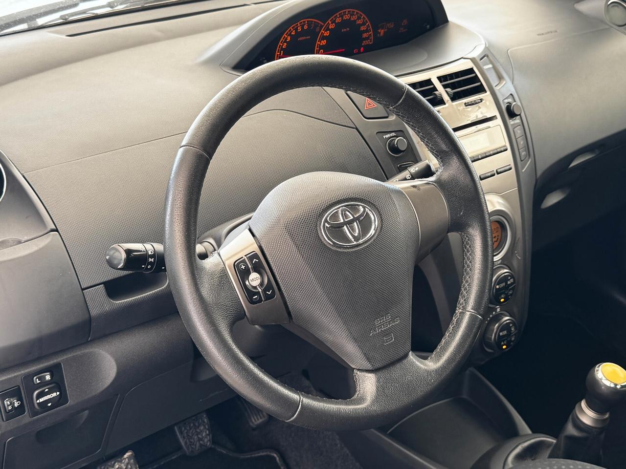 Toyota Yaris 1.0 5 porte Sol 69 Cv