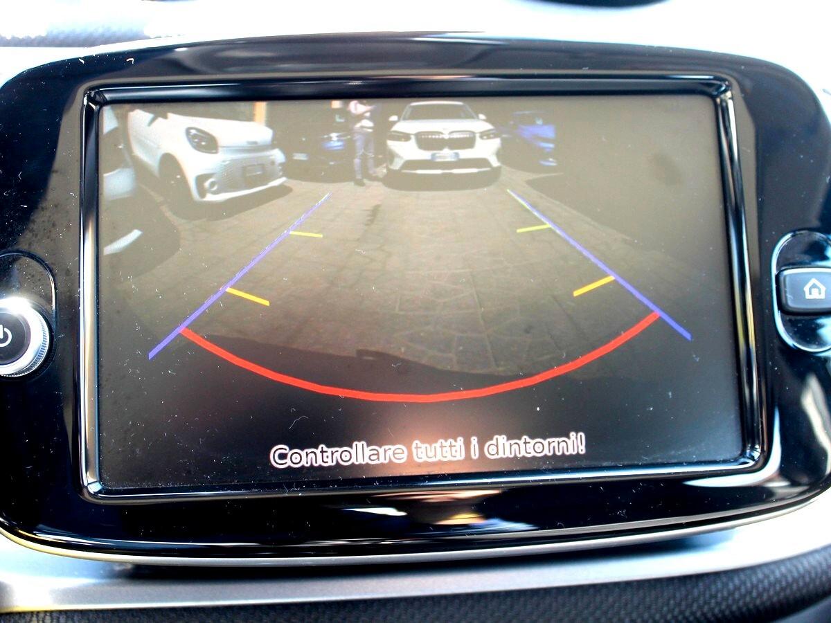 Smart ForFour EQ Pulse Cam Pdc Tetto UNIPRO IVA DEDUCIBILE