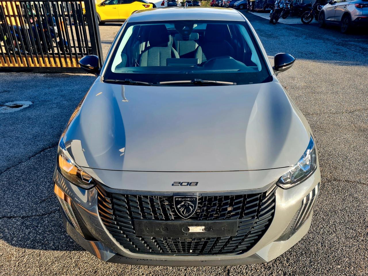 Peugeot 208 1.2 5 porte Allure*NAVI*CARPLAY*CAMERA*PDC*