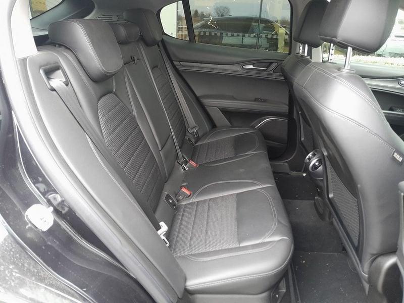 Alfa Romeo Stelvio 2.2 Turbo Diesel AT8 Q4