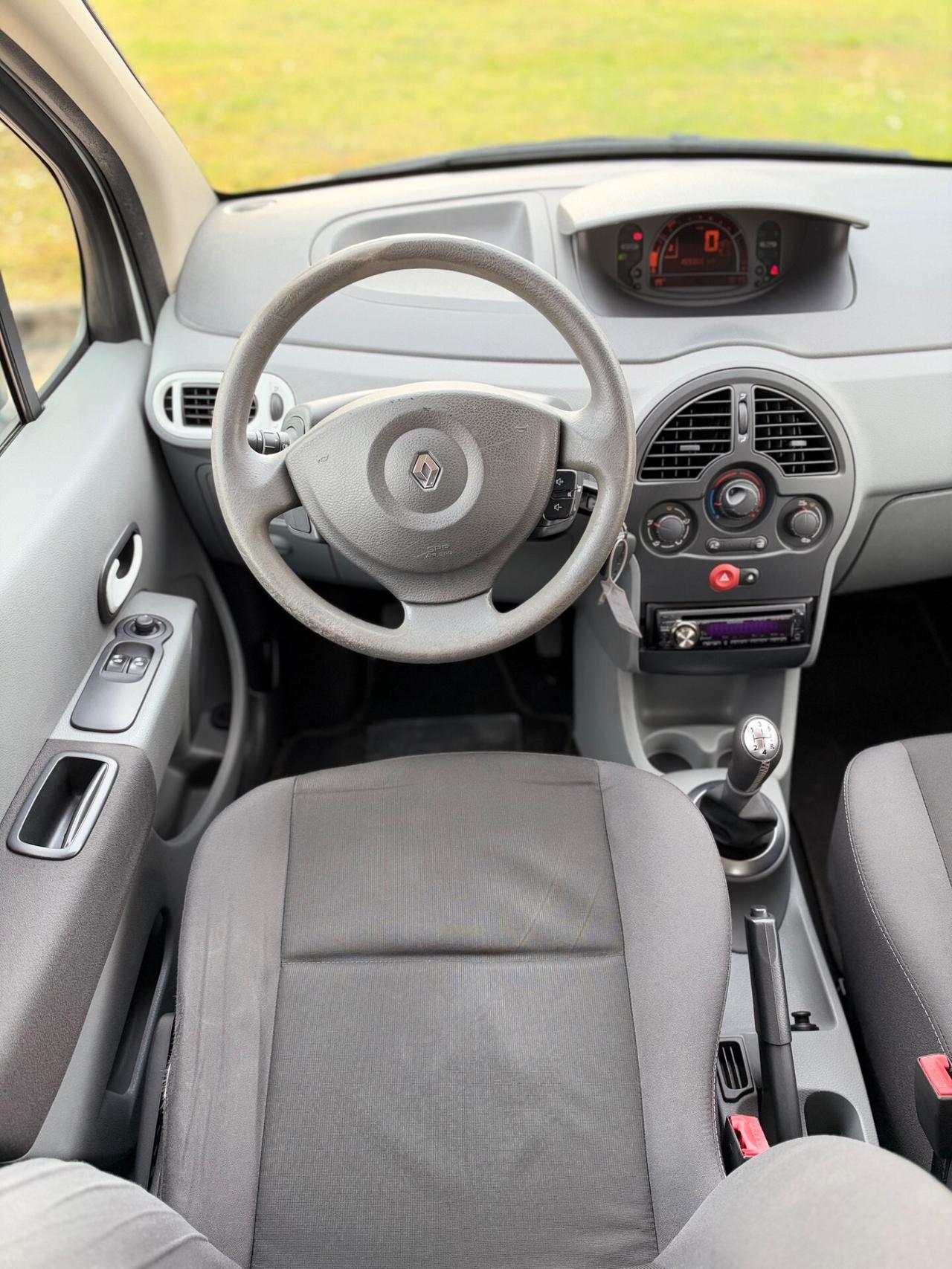 Renault Modus Grand 1.5 dCi 75CV Wave