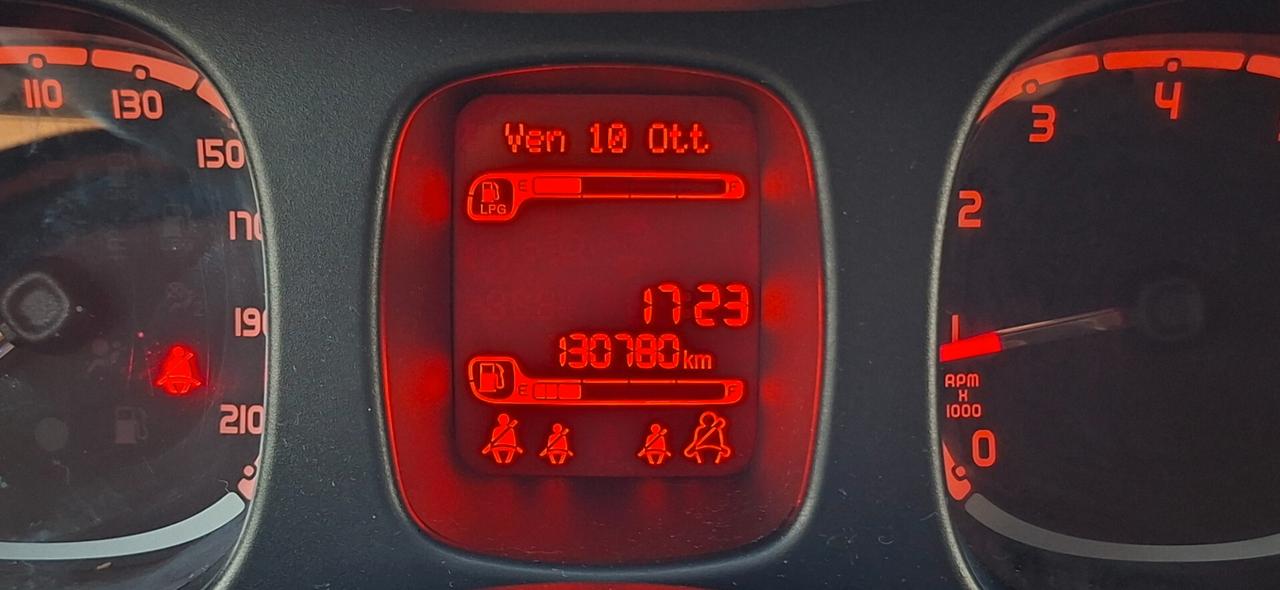 Fiat Panda 1.2 GPL DELLA CASA SCADENZA 2034 KIT DISTRIBUZIONE SOSTITUITA CON TAGLIANDO