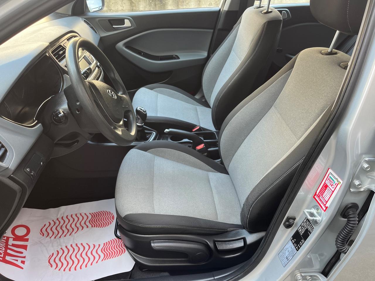 Hyundai i20 1.1 CRDi 12V 5 porte Comfort