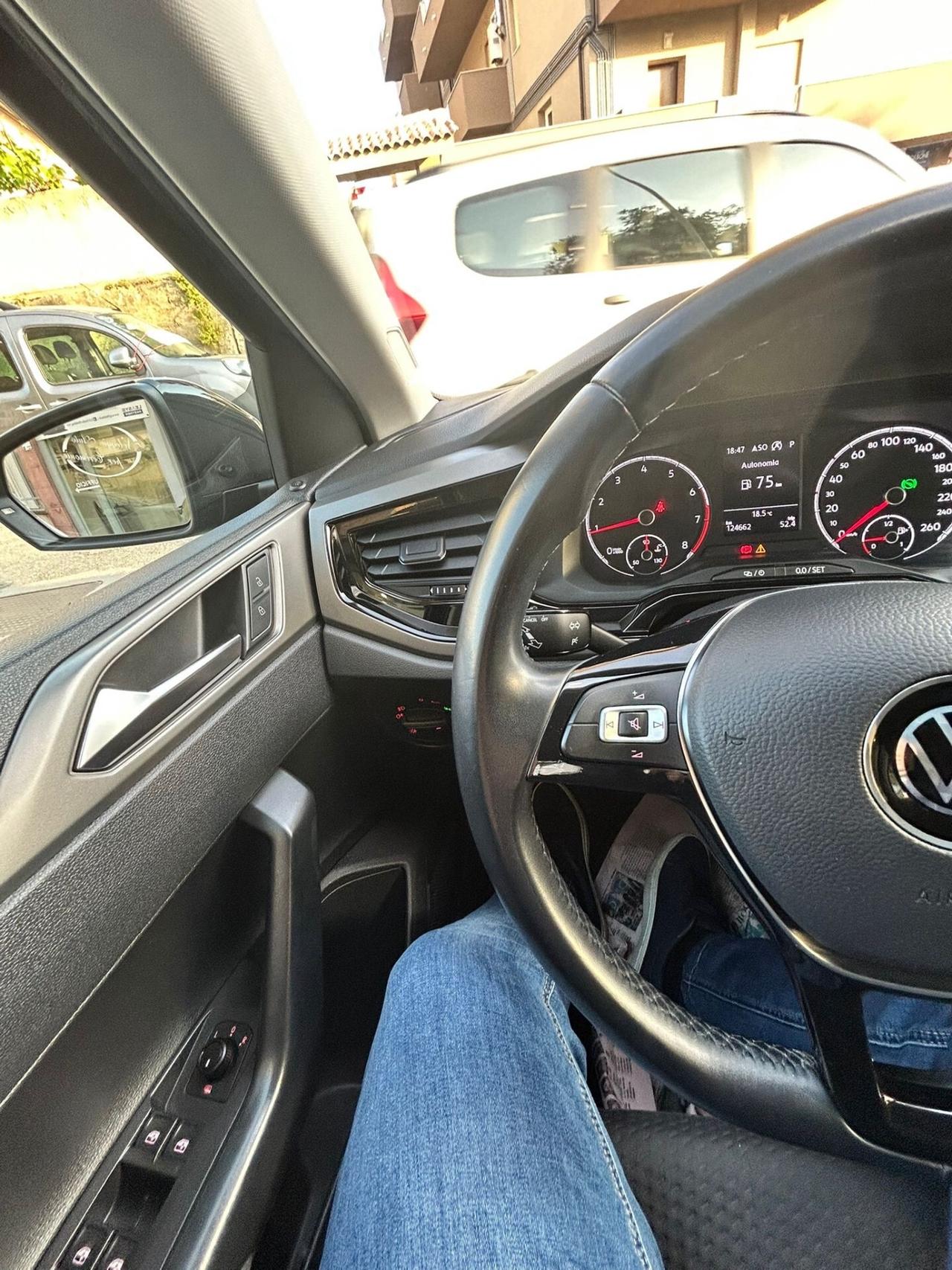 Volkswagen Polo 1.5 TSI DSG 5p. Sport BMT