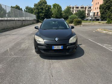 Renault Megane Mégane 1.5 dCi/105CV Grandtour Serie Speciale Exception
