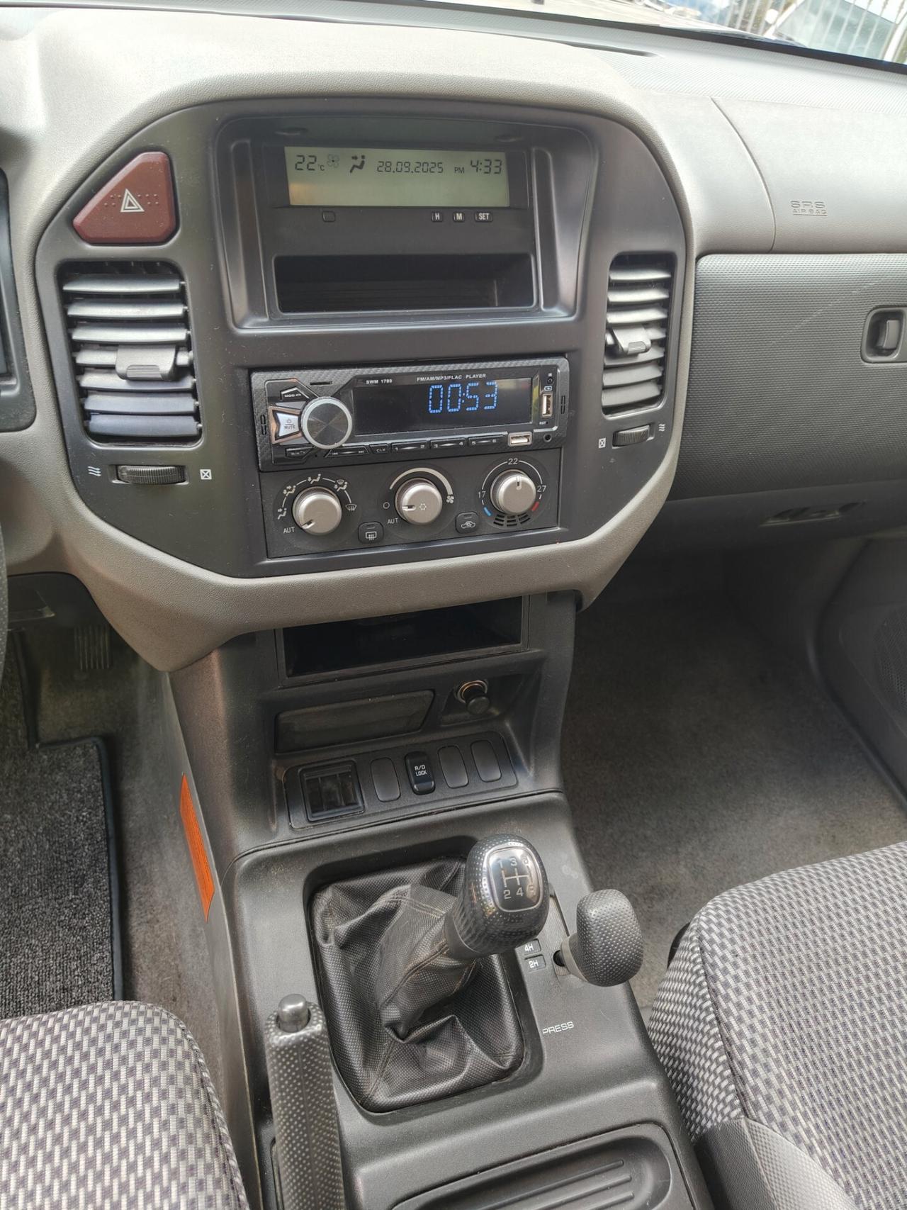 Mitsubishi Pajero 3.2 16V DI-D 3p. GLS2