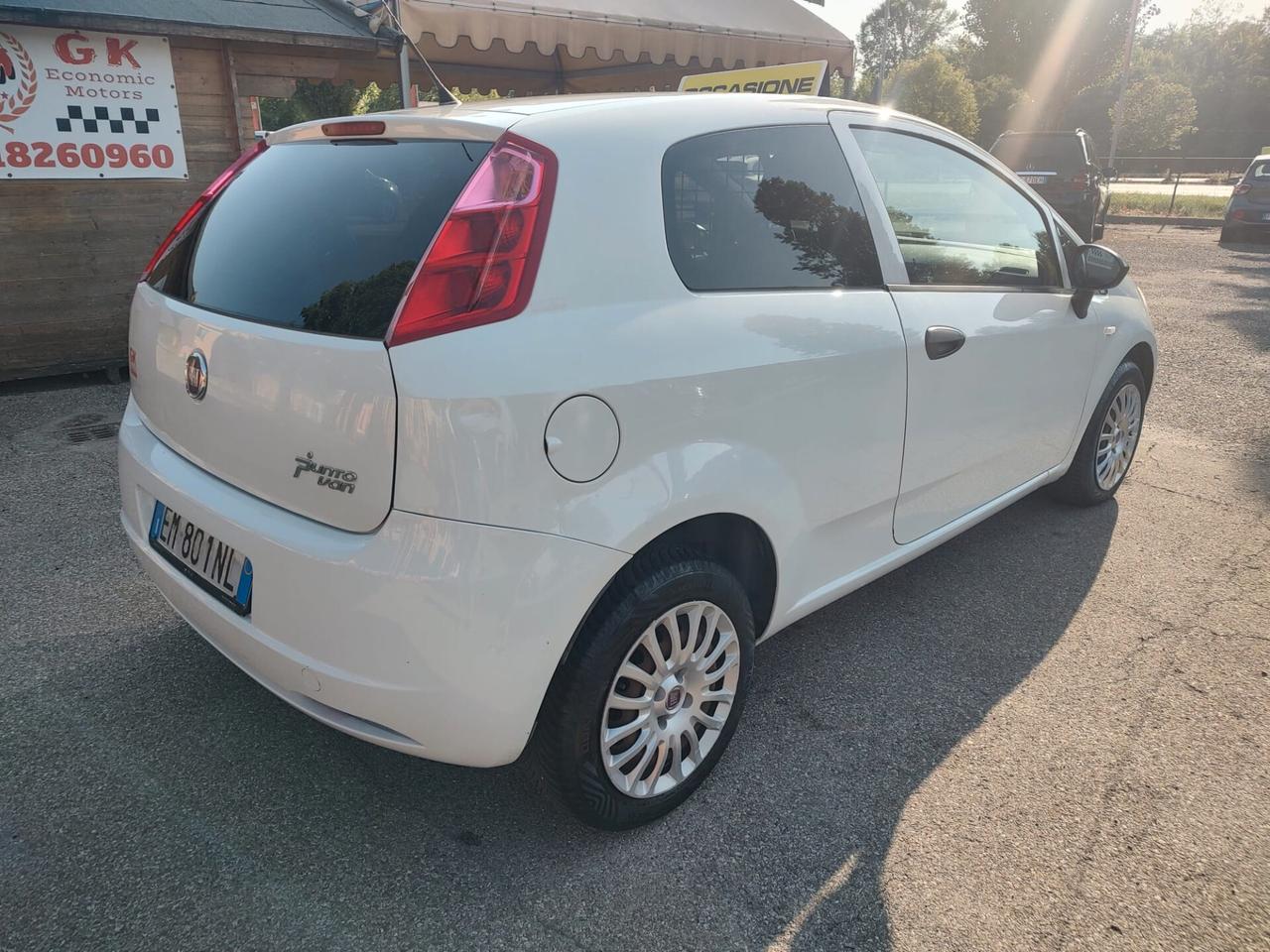 Fiat Grande Punto 1.3 MJT 75 CV 3 porte S&S Actual, OK NEOPATENTATI.
