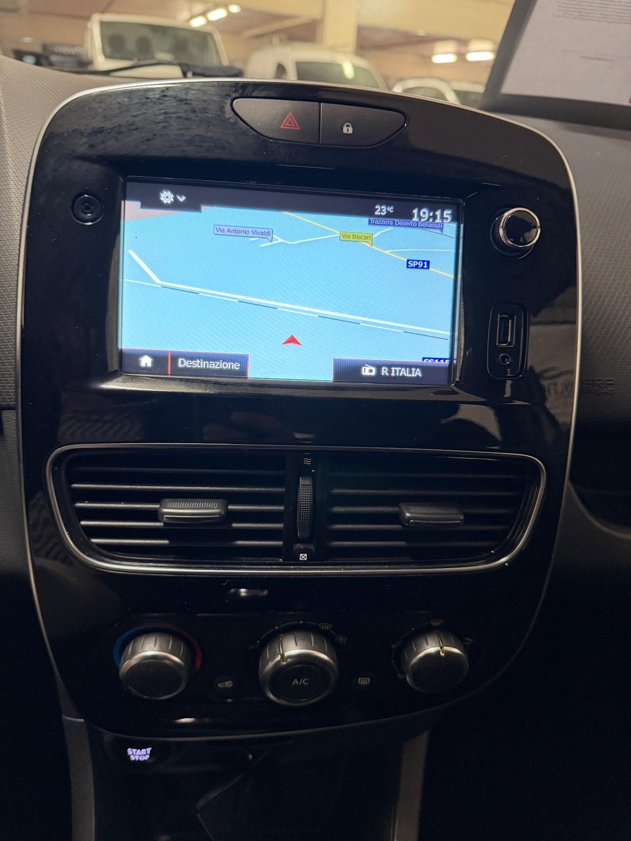 Renault Clio dCi 8V 75CV Zen