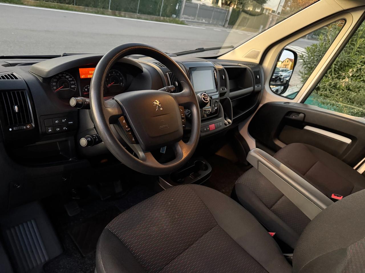 Peugeot Boxer 335 2.2 BlueHDi 140 S&S PM-TM Furgone