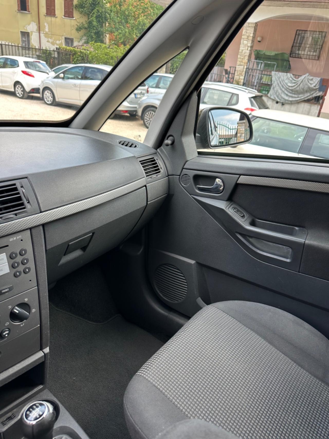 Opel MERIVA 1.4 16V COSMO KMCERT UNICOPR NEOPAT