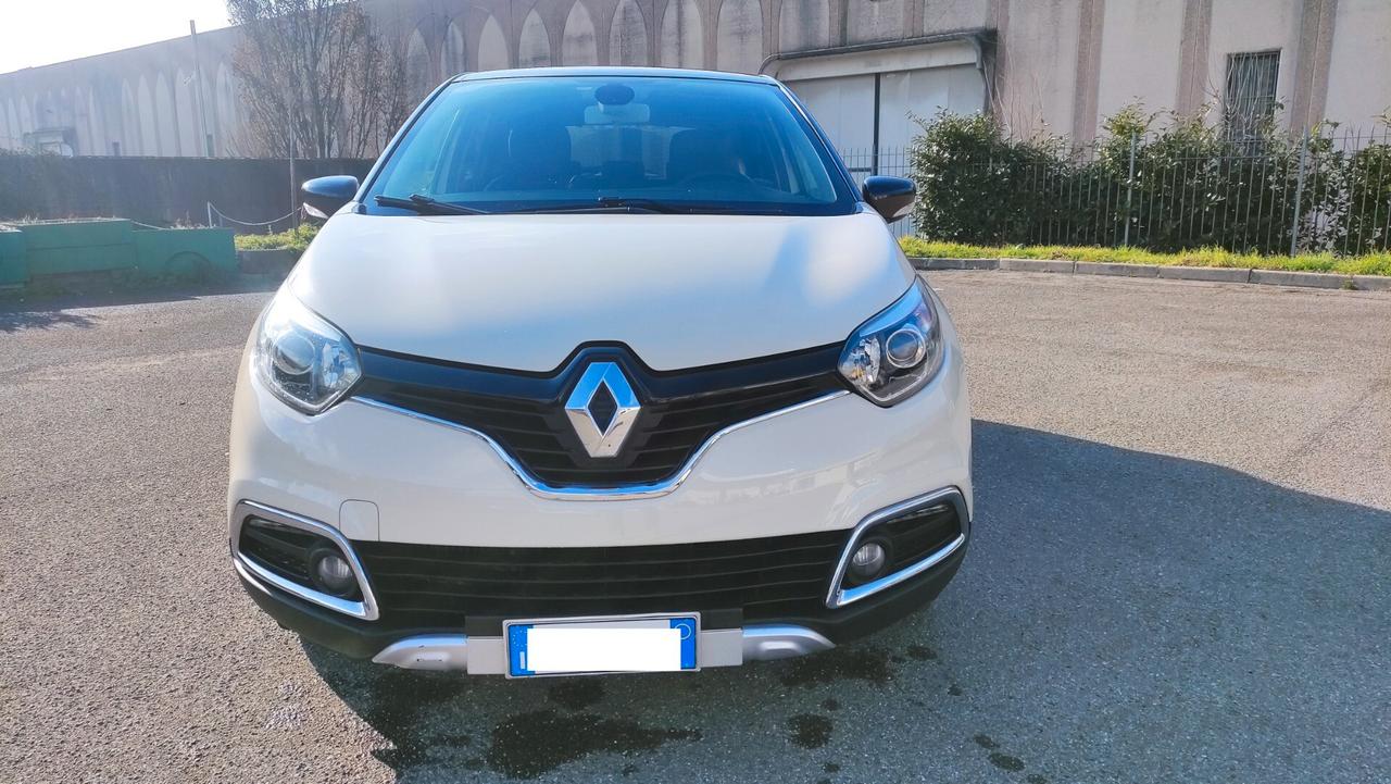 Renault Captur 1.5 dCi 8V 90 CV 66KW NEOPATENTATI - 2015