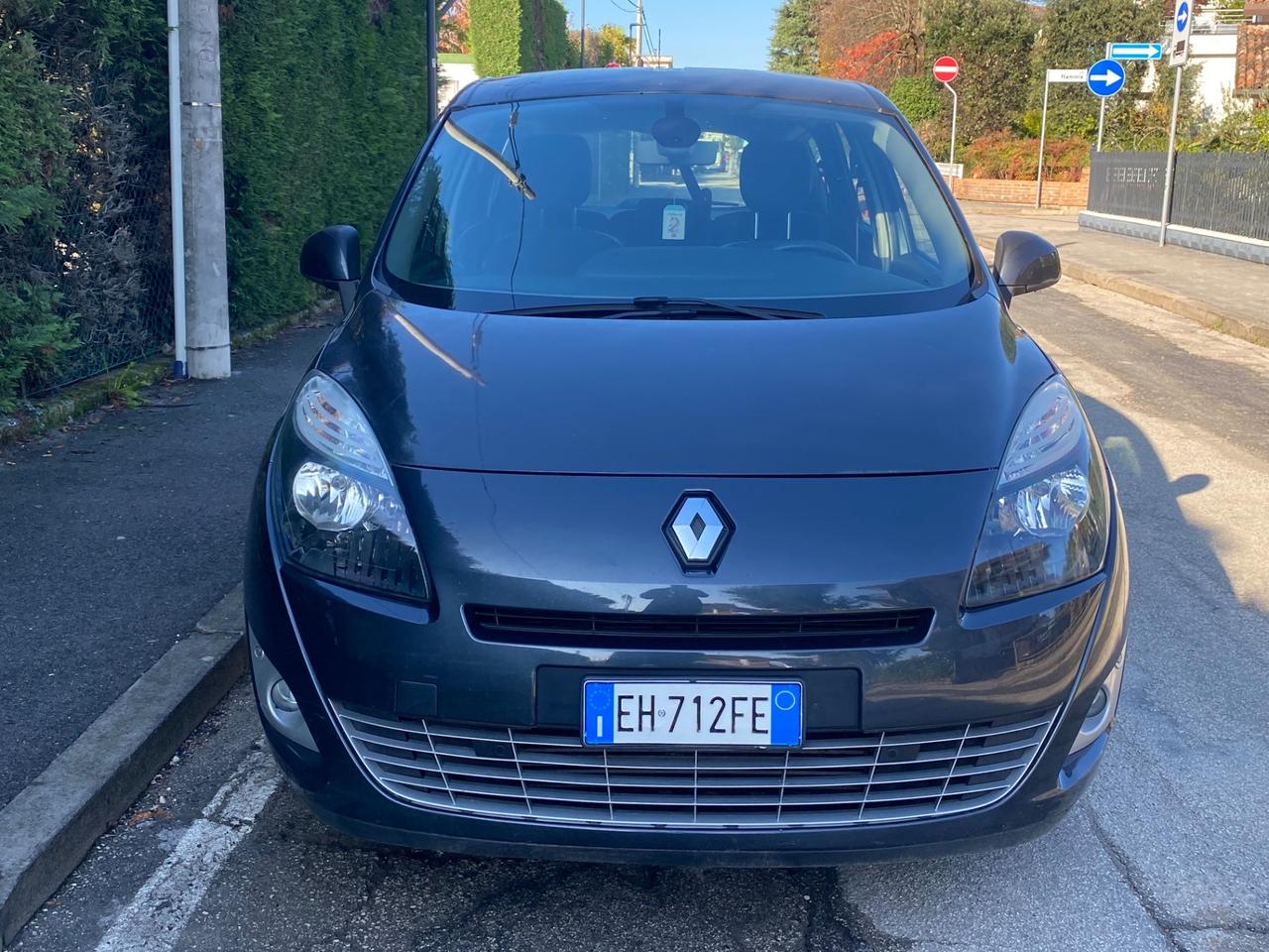 Renault Scenic 1.5 dCi 110CV - 7posti