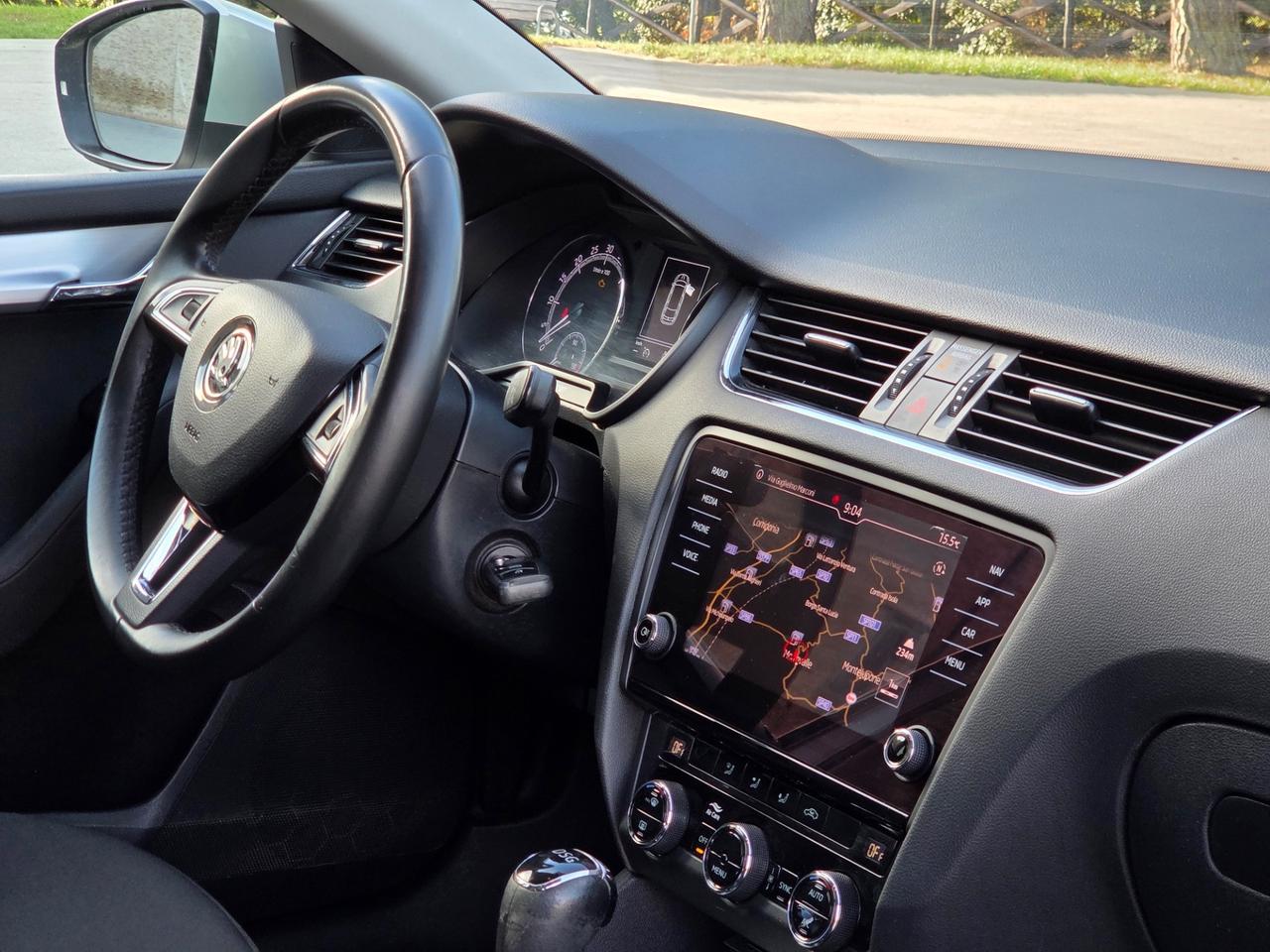 Skoda Octavia 1.6 TDI 115 CV DSG Wagon Executive