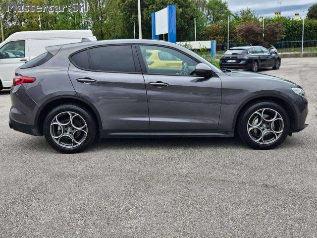 ALFA ROMEO Stelvio 2.2 TD 190 CV Sprint AT8 Q4 - GH945YR
