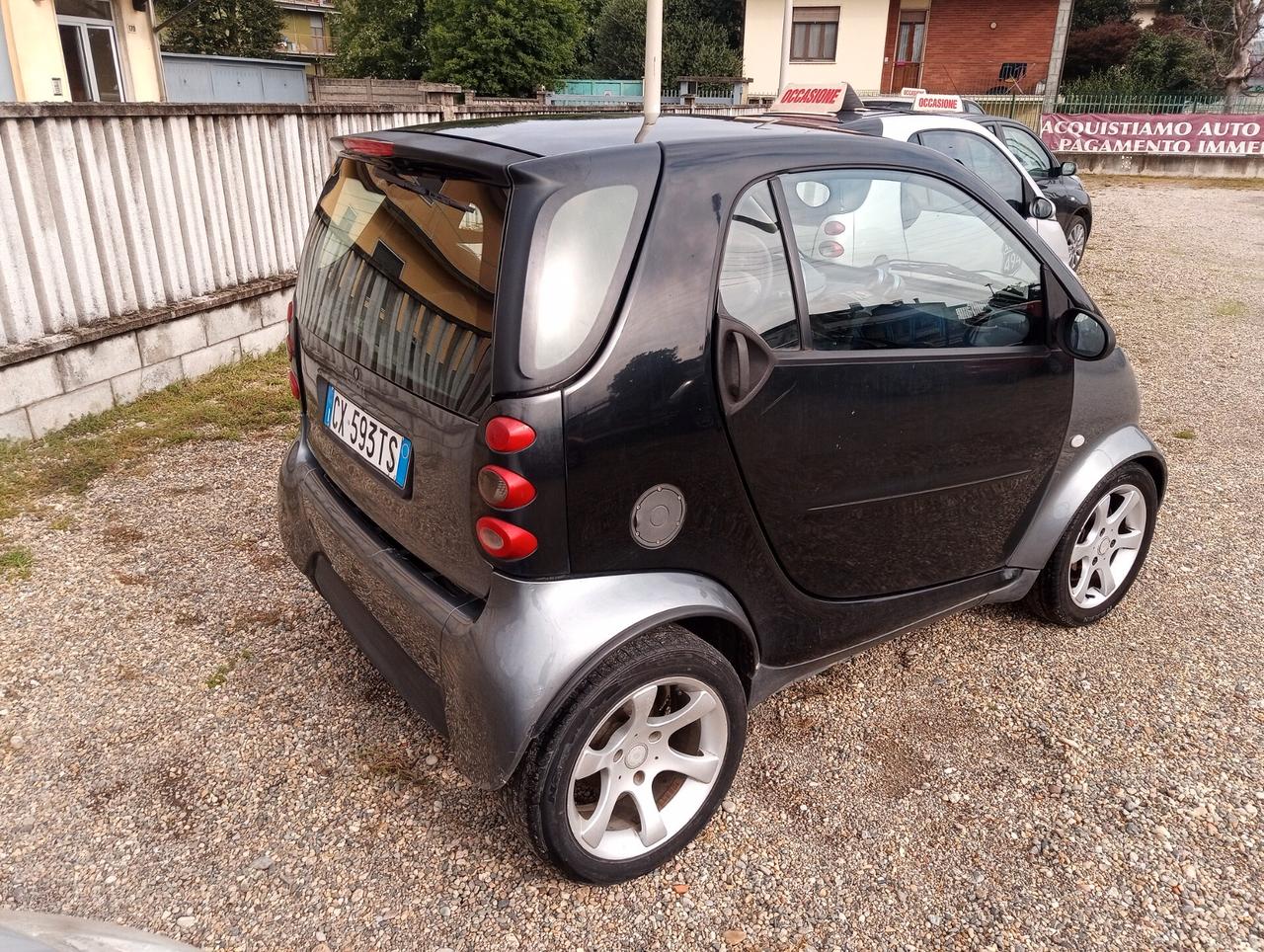 Smart ForTwo 700 coupé pure (37 kW)