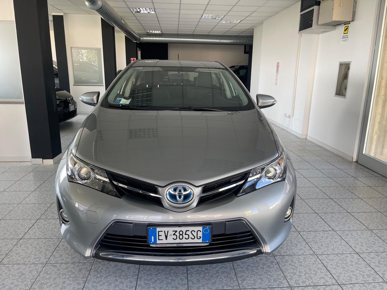 Toyota Auris 1.8 Hybrid Lounge