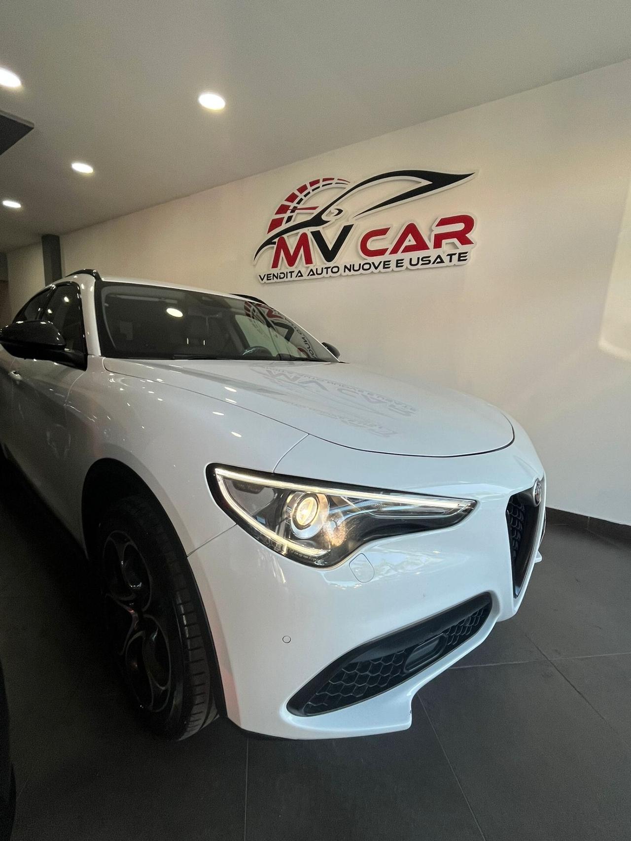 Alfa Romeo Stelvio 2.2 Turbodiesel 210 CV AT8 Q4 Super